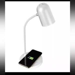 LED Brody Wireless Charging Desk Lamp White - OttLite